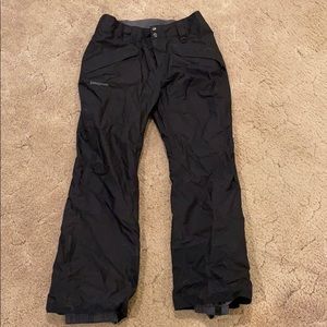 Patagonia women’s snow pants - Size Large